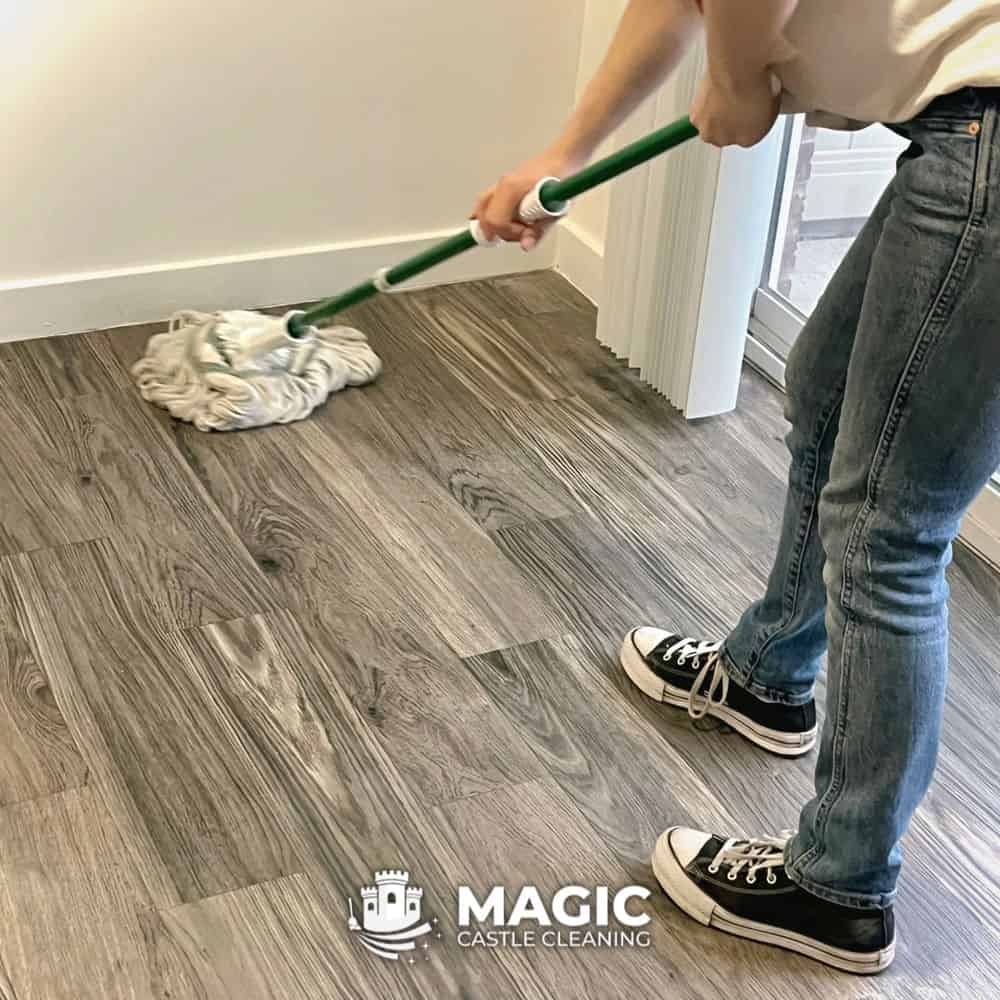 Office and Commercial Cleaning image